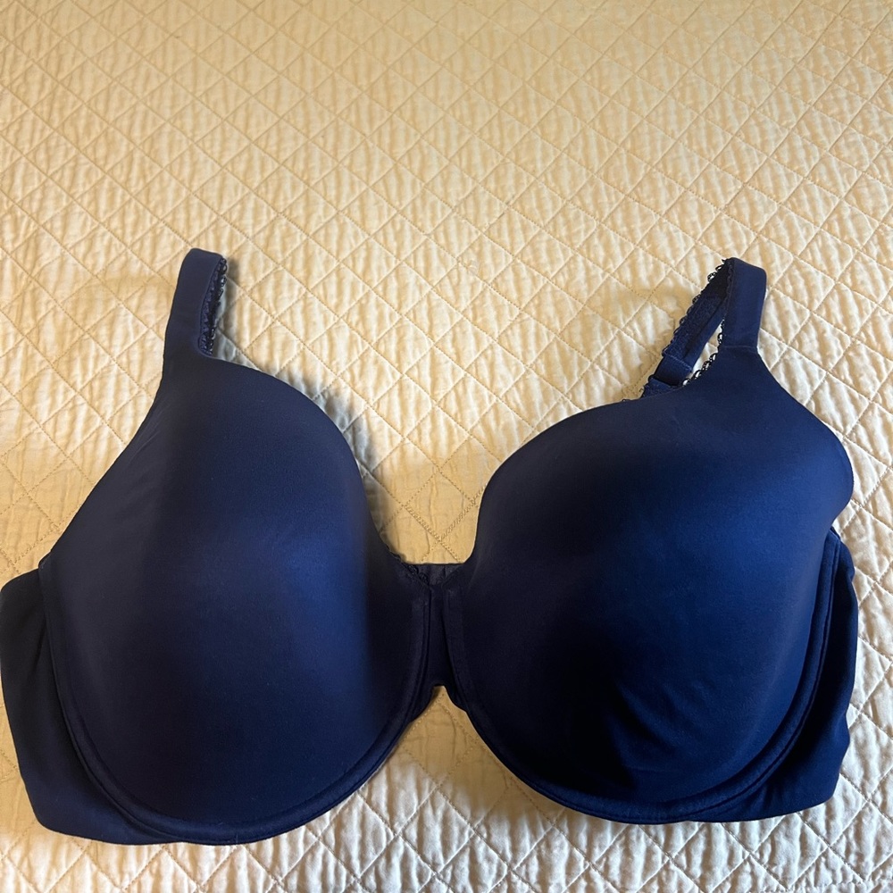 Victoria’s Secret BBV Navy Bra 38DDD